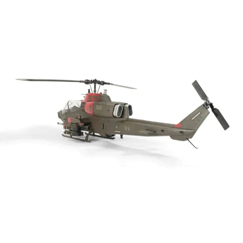 AFV Club AF35S21 1/35 R.O.C. AH-1W Super Cobra Plastic Model Kit - Image 6