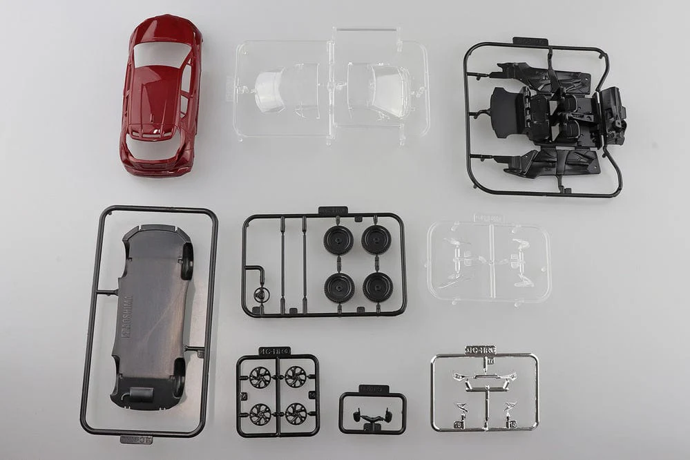 Aoshima 1/32 Toyota CHR (Sensual Red Mica) Model Kit - Image 3