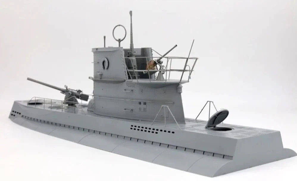 Border Model 1/35 DKM Type VII-C U-Boat Plastic Model Kit [BS-001] - Image 3