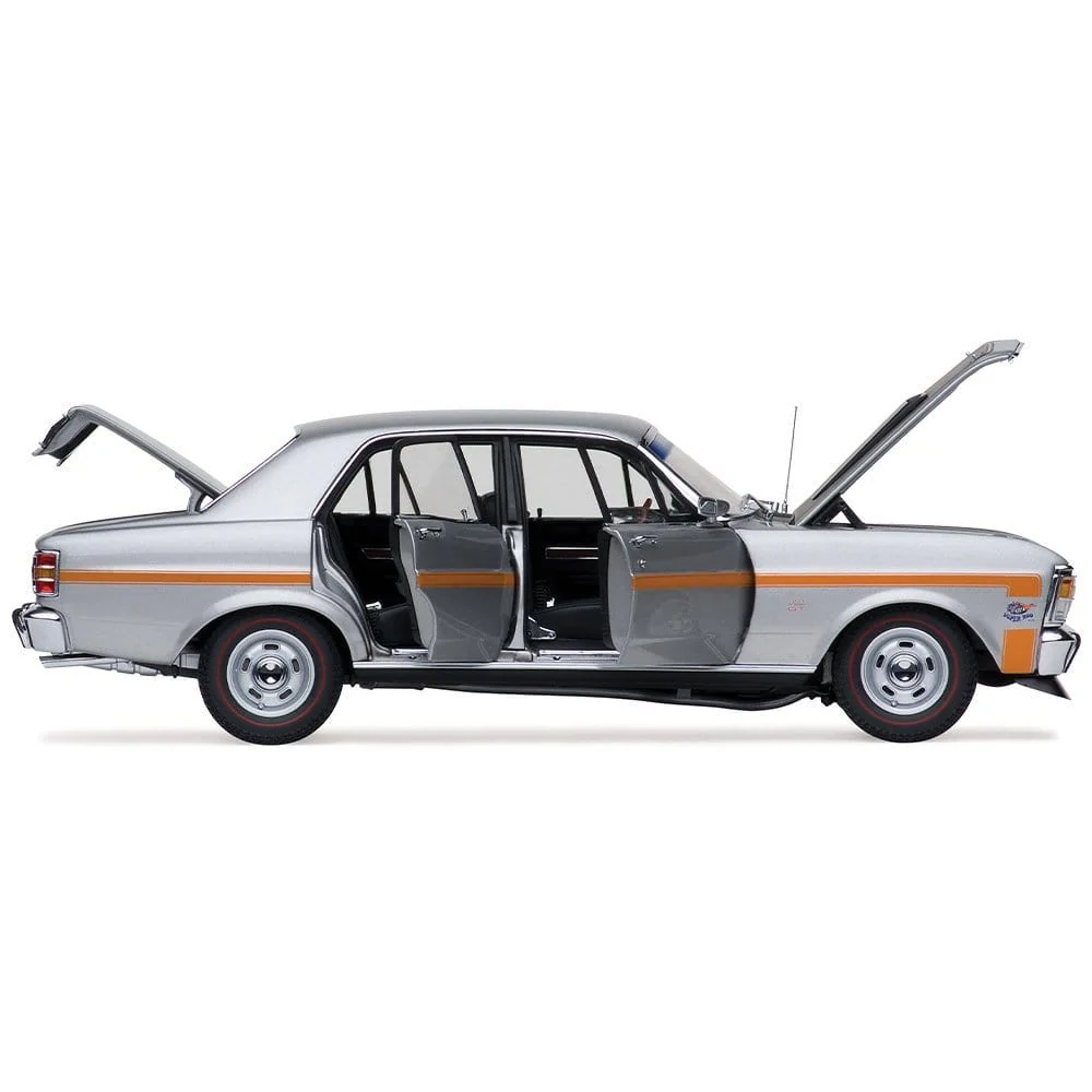 Classic Carlectables 1/18 Ford XW Falcon GT-HO Phase II Silver Fox [18836] - Image 2