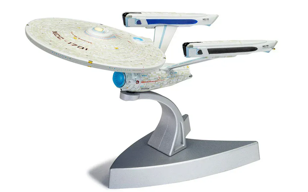 CORGI Star Trek U.S.S. Enterprise NCC-1701 (The Wrath of Khan) Diecast Model [CC98001] - Image 2