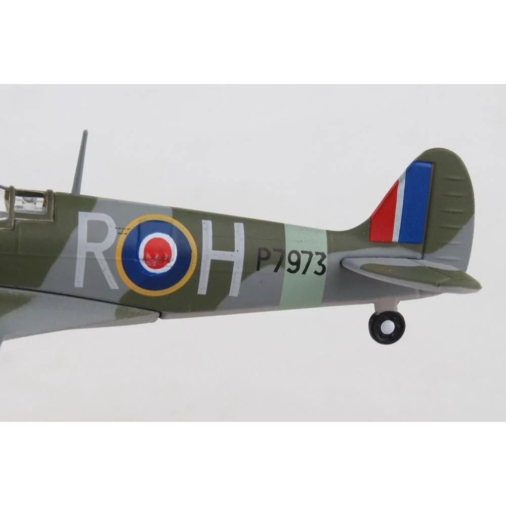 Daron 1/93 Raaf Spitfire Bluey Truscott (Awm - Image 4