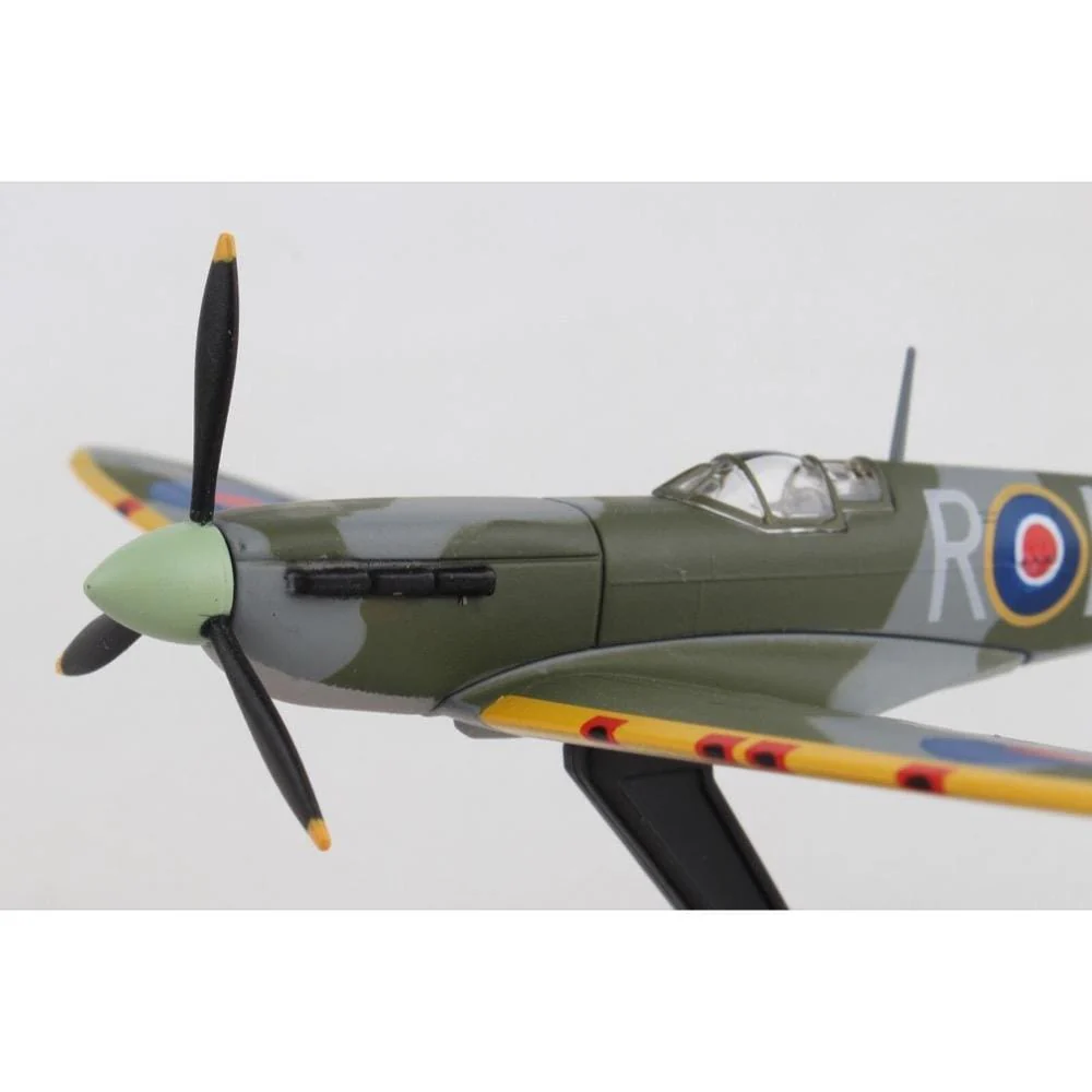 Daron 1/93 Raaf Spitfire Bluey Truscott (Awm - Image 5