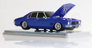 DDA 1/24 Razzle Berry Holden HQ GTS Custom 4 Door Light Up - Prebuilt Plastic Model**