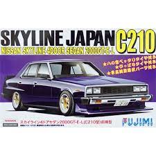Fujimi 1/24 Nissan Skyline 4Door Sedan 2000 GT-E-L (C210 Early) (ID-170) Plastic Model Kit