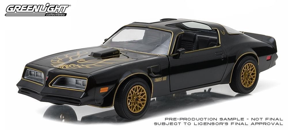 Greenlinght 1/24 1977 Pontiac Firebird Trans Am Starlite Black with Golden Eagle Hood