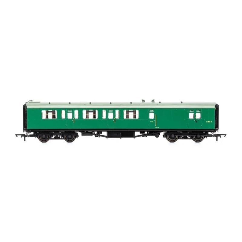 Hornby R4888E BR Bulleid 59 Corridor Brake Third S2850S - Era 4 (2021 Release)**