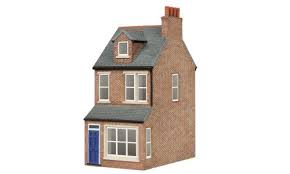 Hornby R7351 OO Scale Victorian End of Terrace House Right End