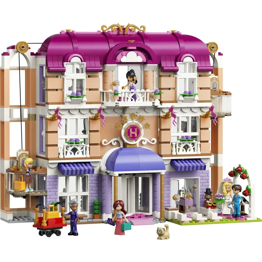 LEGO Friends - Heartlake City Grand Hotel [42704] - Image 2