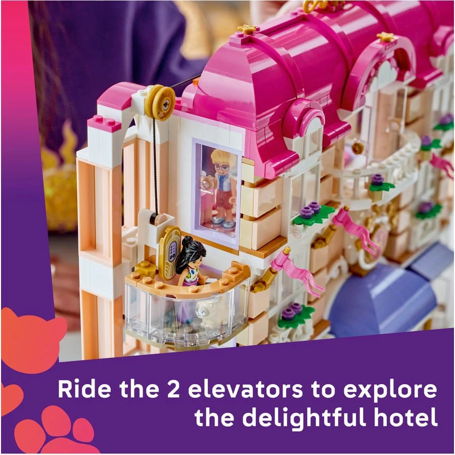 LEGO Friends - Heartlake City Grand Hotel [42704] - Image 5