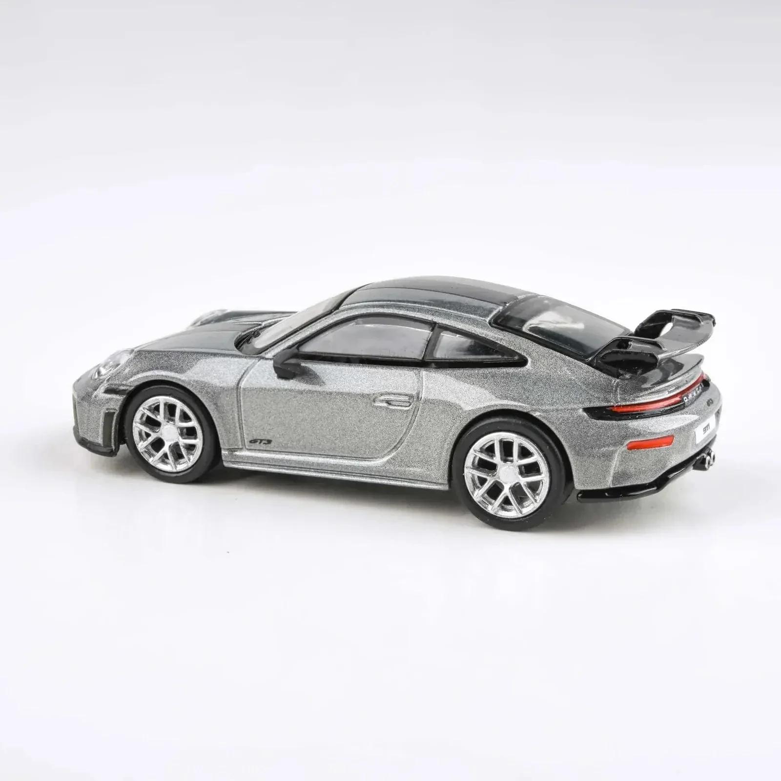 Para64 1/64 2025 Porsche 911 GT3 (992.2) GT Silver Metallic Diecast Model Car - Image 4