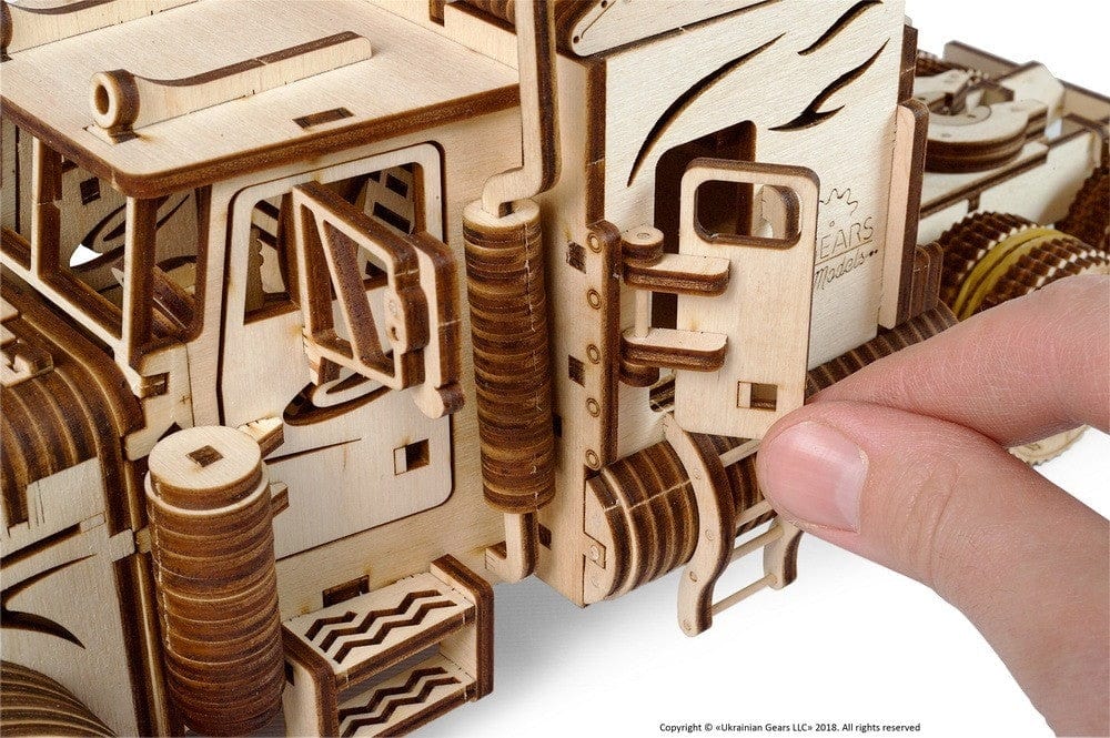 UGEARS 70056 Heavy Boy Truck Vm-03 Wooden Model Kit - Image 3