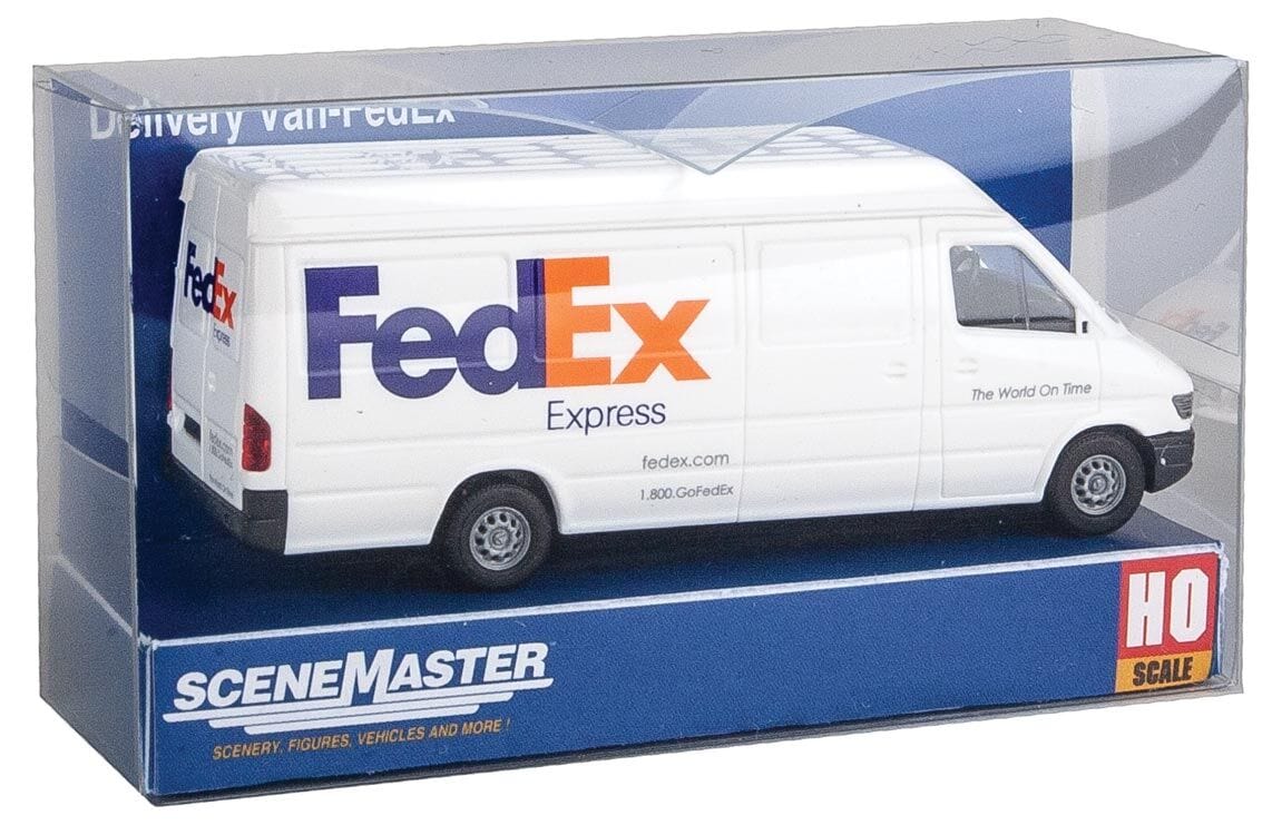 Walthers Scenemaster 12203 HO Delivery Van - Assembled - FedEx Express (white, purple, orange) - Image 2